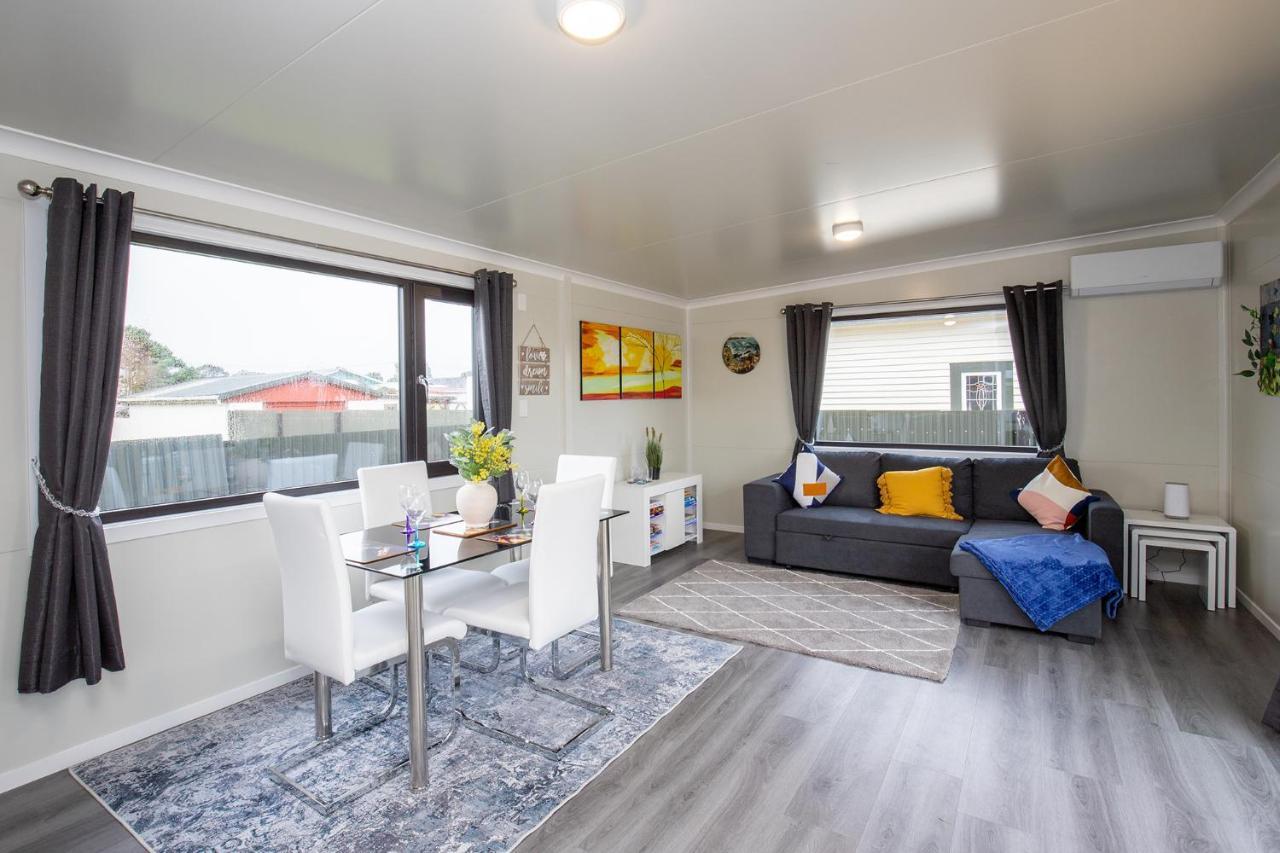 Affordable Modern Accommodation 웨스트포트 외부 사진